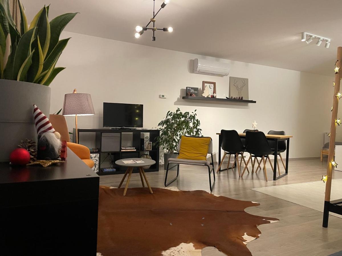 Panna Apartman 埃格尔 外观 照片